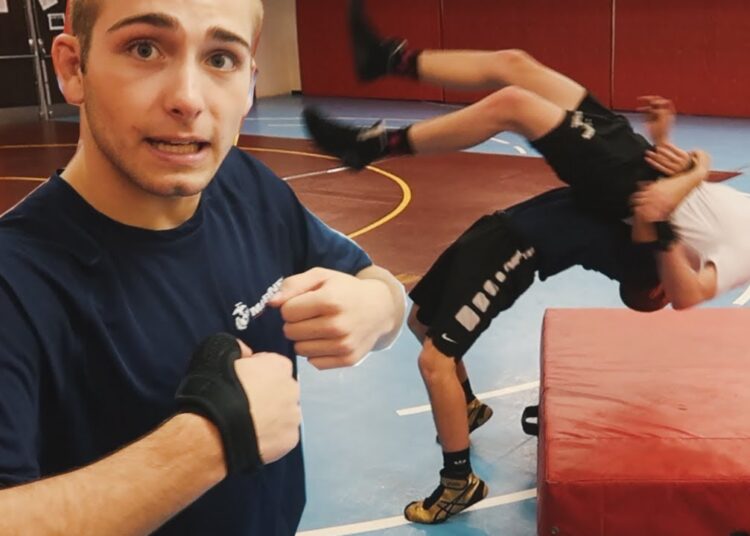 “Tuesday Technique” Video Top 5 Wrestling Moves *THROWS*