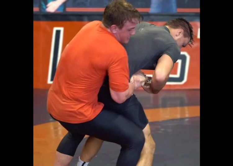 Video of the Day! Illini Wrestling | First Official Practice