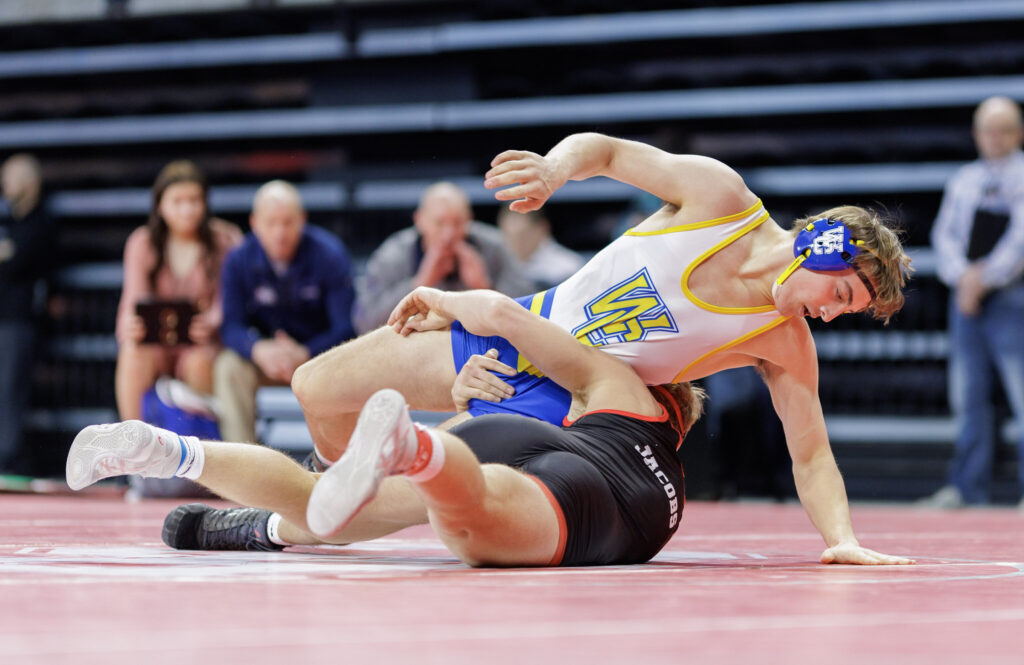 Finalists for Top 10 Pics from 2023 Boys South Dakota State Wrestling